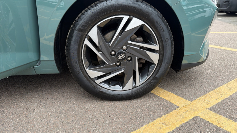 Hyundai i20 1.0T GDi 48V MHD SE Connect 5dr Petrol Hatchback